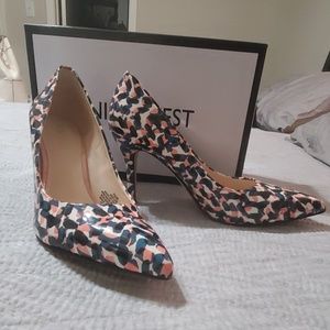 Nine west blue and pink heals